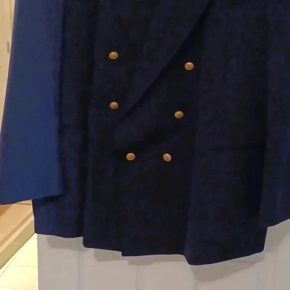 🐾men's Dark blue double breasted jacket with gold buttons🎉 - Picture 3 of 13